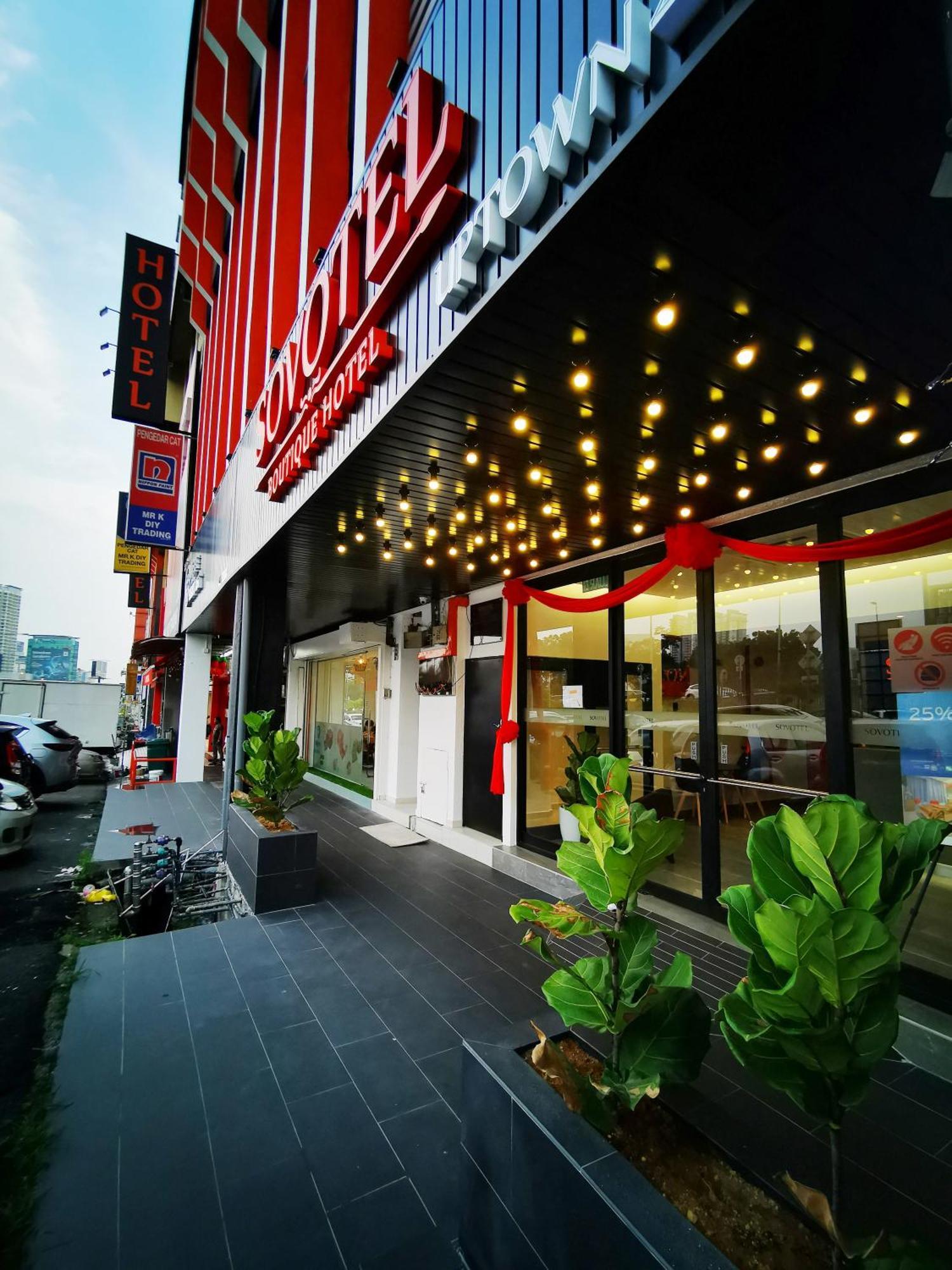 Sovotel@Uptown 28 Petaling Jaya Exterior photo